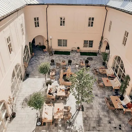 Apartment V Rezidencii Opera